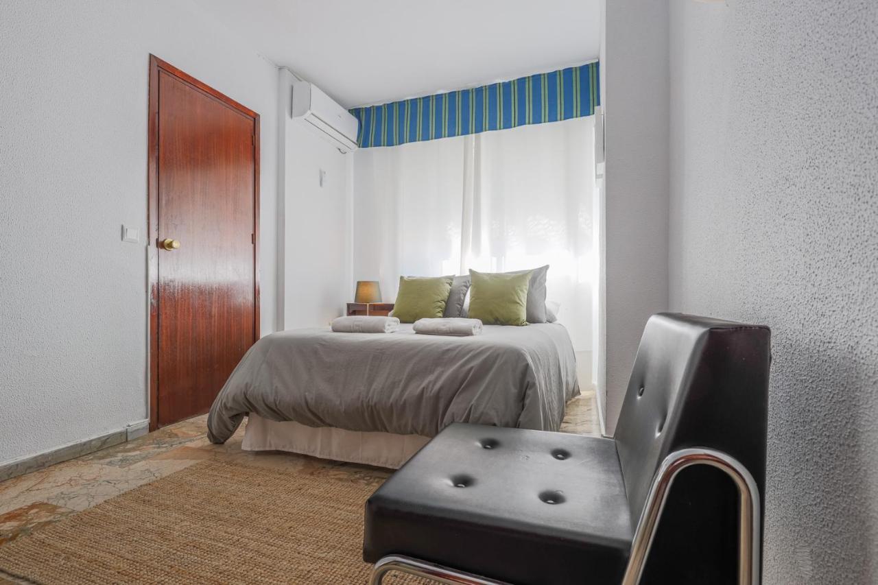Puerta De Carmona Appartement *